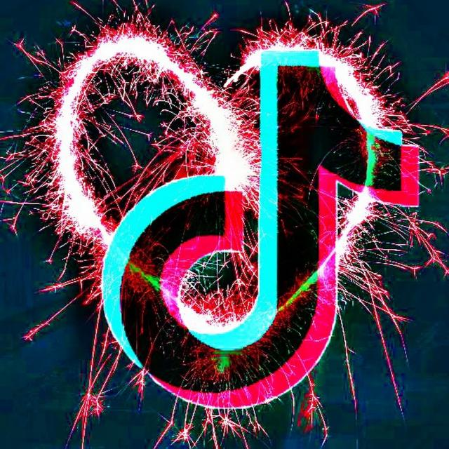 UK TikTokers WhatsApp Group